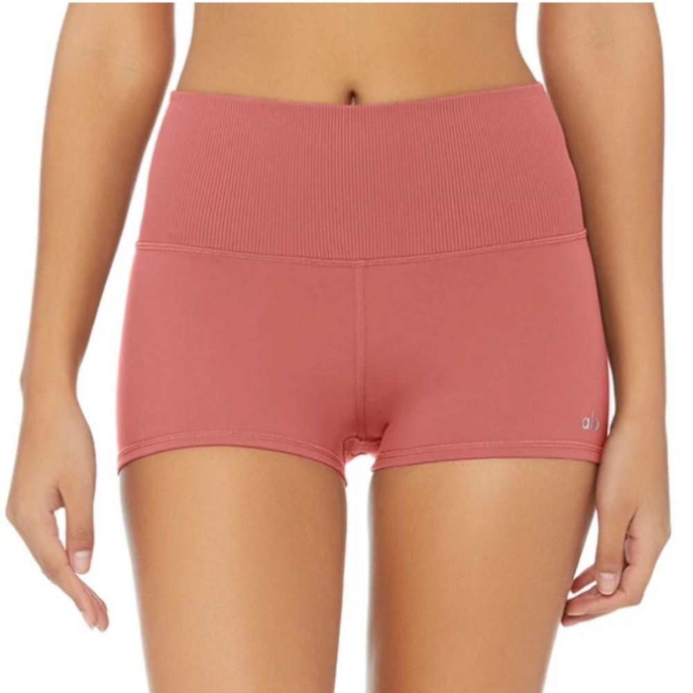 Alo Yoga Aura Short New With Tags, Size XS, Earth